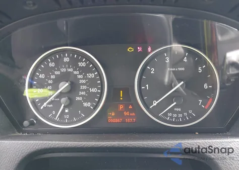 2011 BMW X5 xDrive50I z USA, uszkodzony, nr VIN 5UXZV8C55BL417015